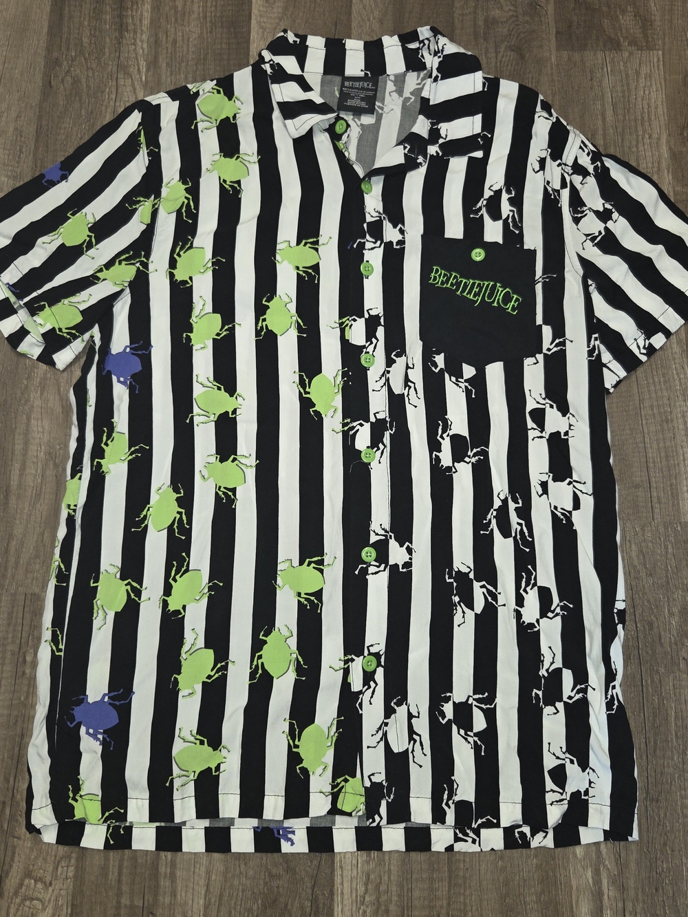 Beetlejuice striped button up shirt with green bugs. Size M #goth #punk